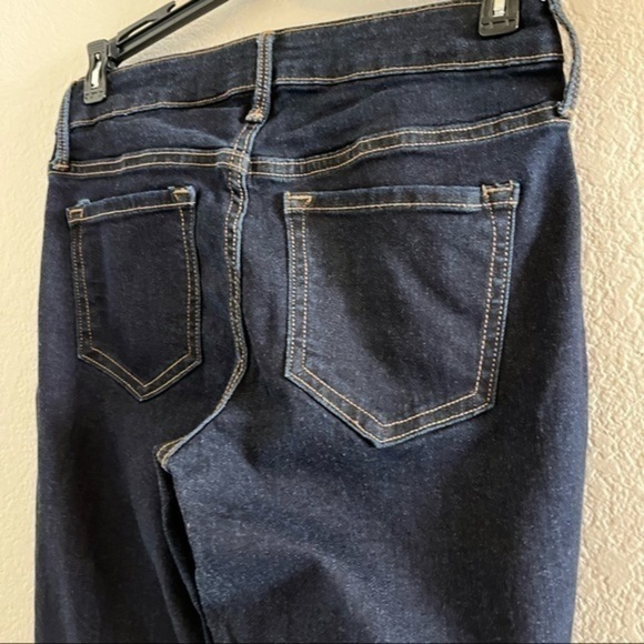 Old Navy Rockstar jeans - Picture 7 of 7